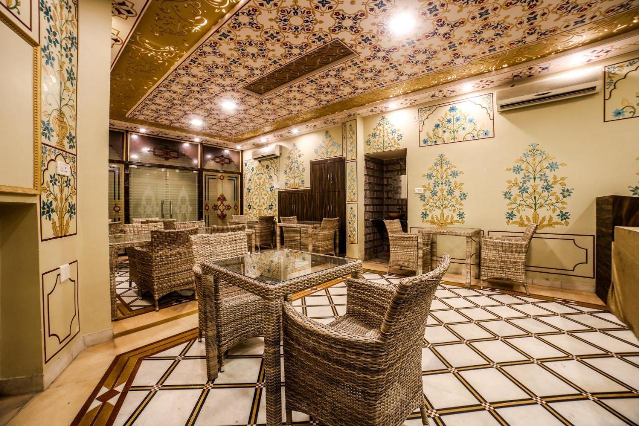 Collection O 36316 Hotel White Palace Τζαϊπούρ Εξωτερικό φωτογραφία