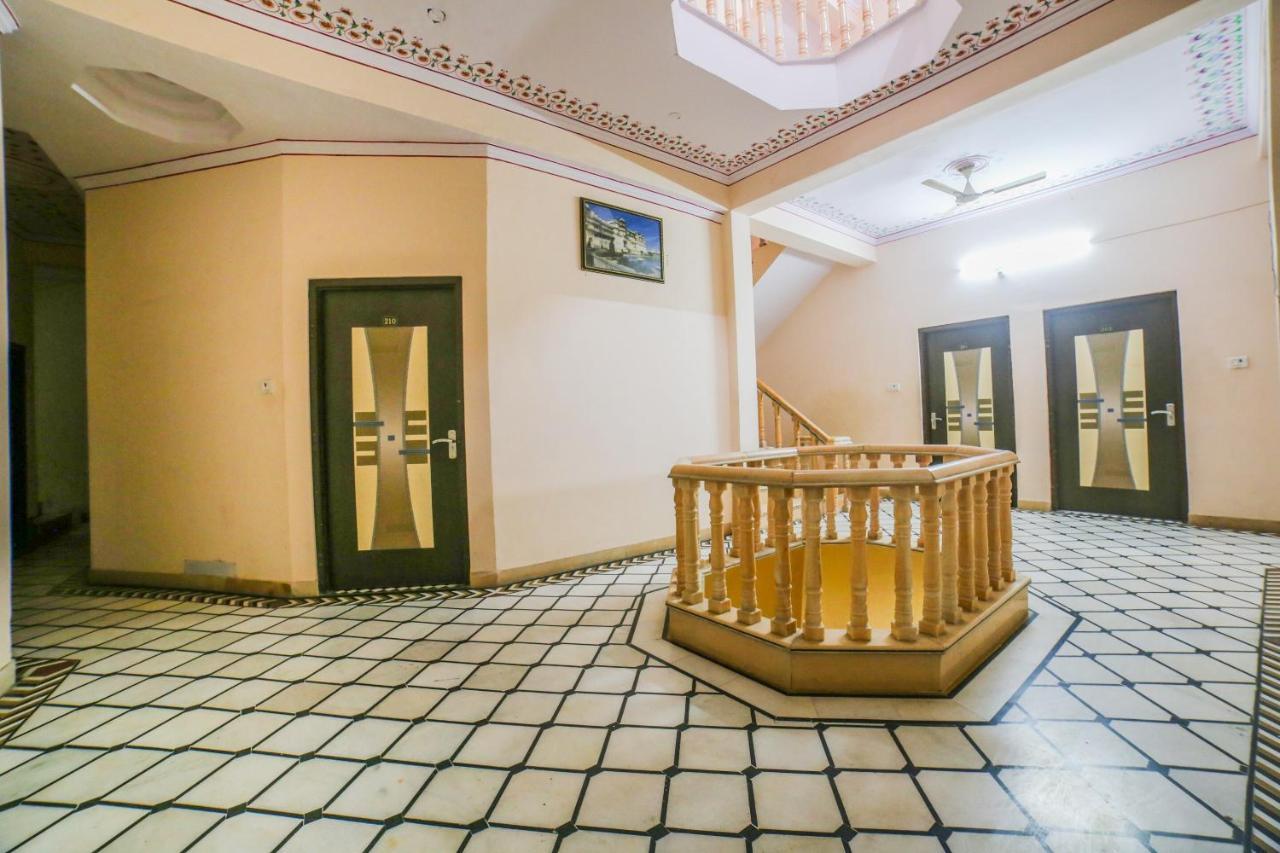 Collection O 36316 Hotel White Palace Τζαϊπούρ Εξωτερικό φωτογραφία