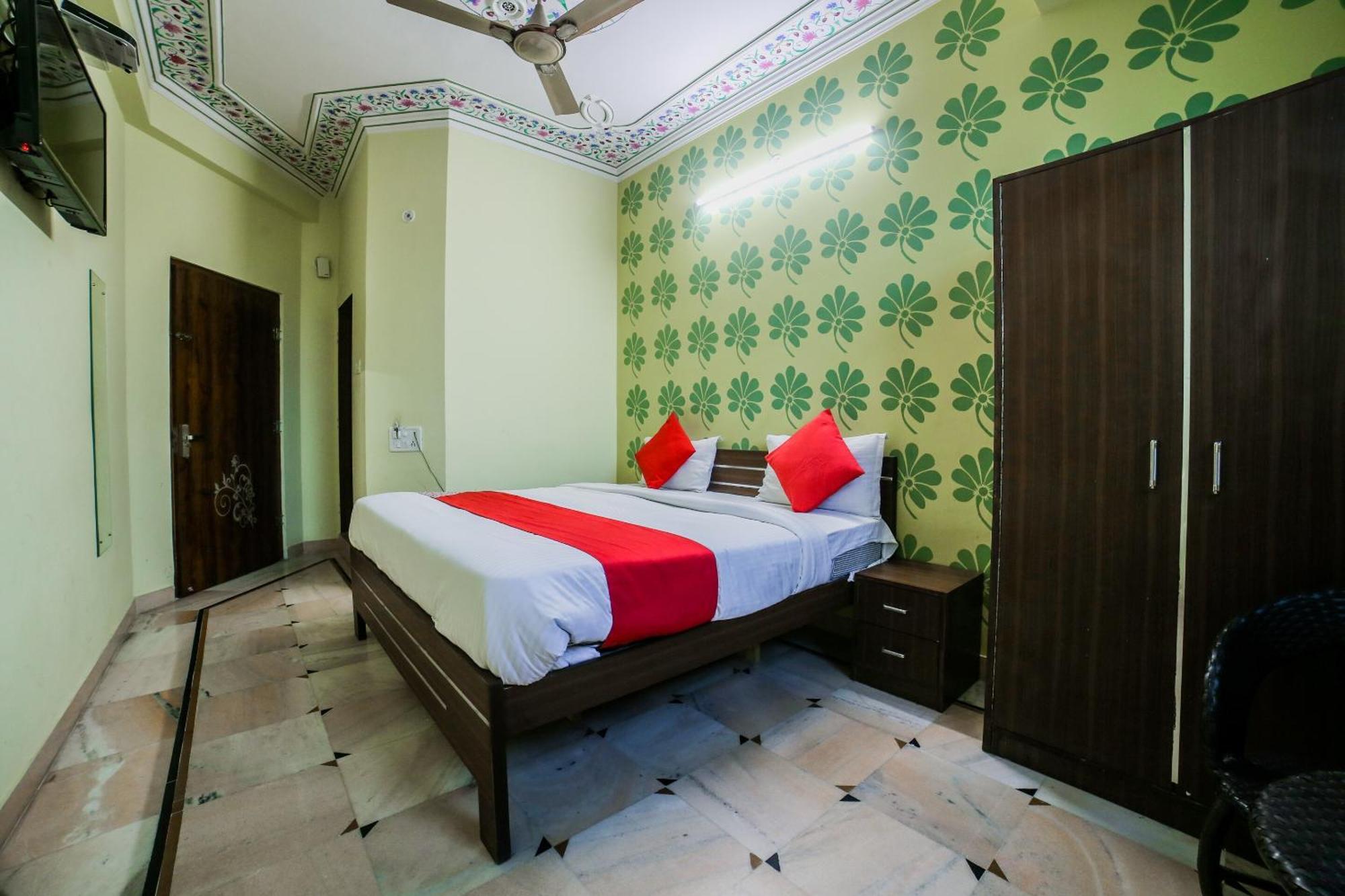Collection O 36316 Hotel White Palace Τζαϊπούρ Εξωτερικό φωτογραφία
