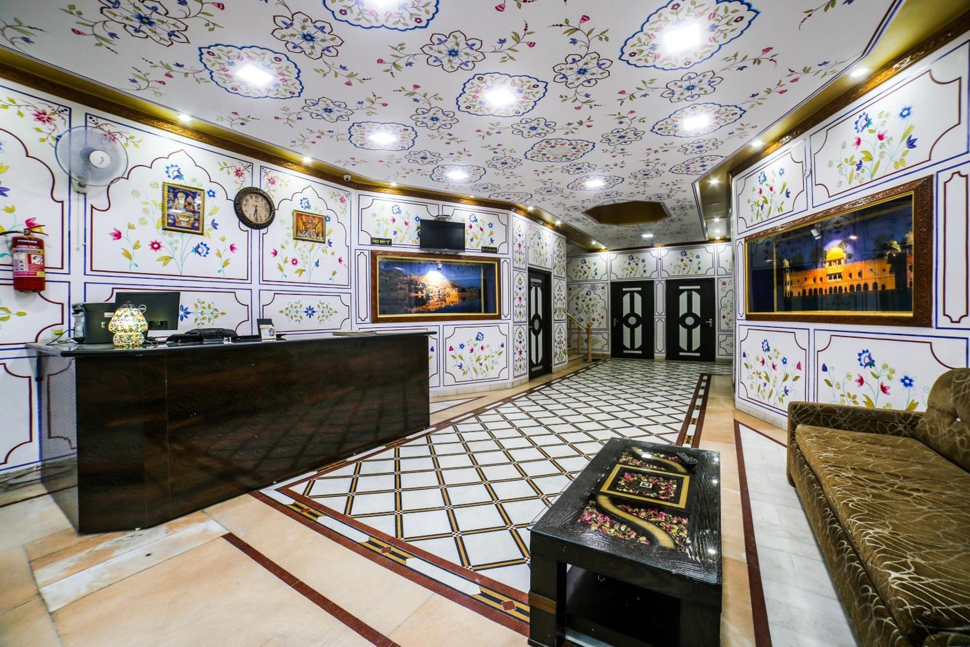 Collection O 36316 Hotel White Palace Τζαϊπούρ Εξωτερικό φωτογραφία