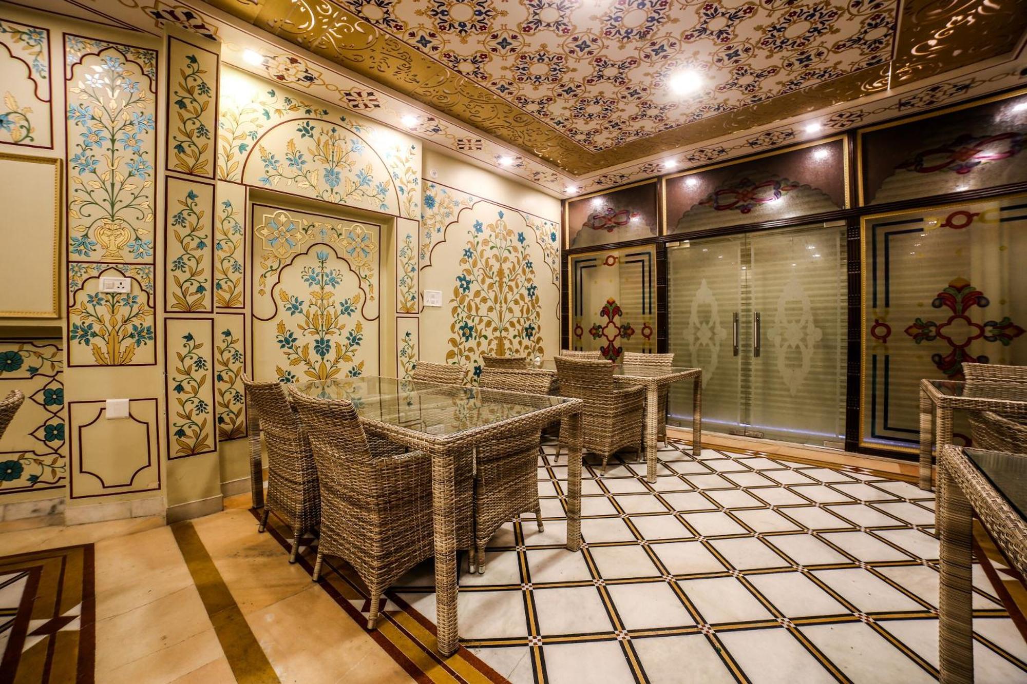 Collection O 36316 Hotel White Palace Τζαϊπούρ Εξωτερικό φωτογραφία